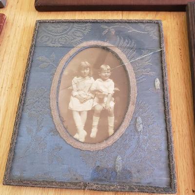 Vintage Frames with Portrait Photographs of Mothers & Children (LR-KD)