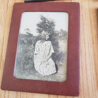 Vintage Frames with Portrait Photographs of Mothers & Children (LR-KD)