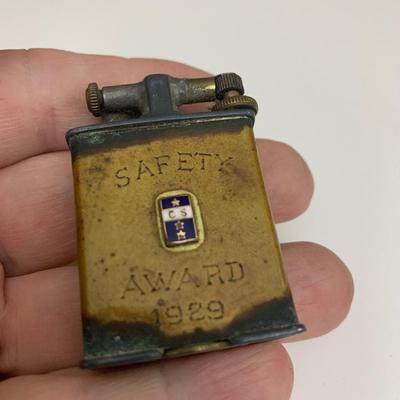 Unusual Vintage Lighters Lot