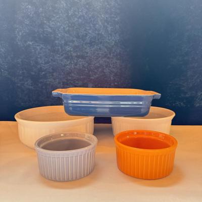 Corningware, Le Creuset, and Other Ceramic Dishes (K-DZ)