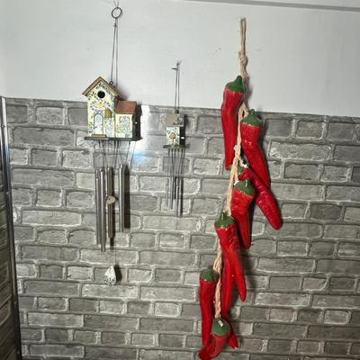 Lot 184 Hanging decor