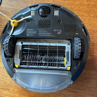 iRobot Roomba - Like New