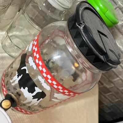 Lot 204 Jars