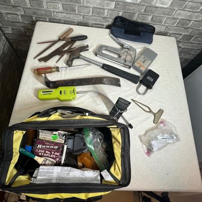 Lot 211 Lot of tools