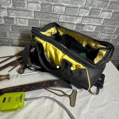 Lot 211 Lot of tools