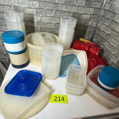 Lot 214 Kitchen plastic ware