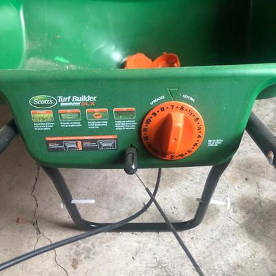 Scotts Spreader