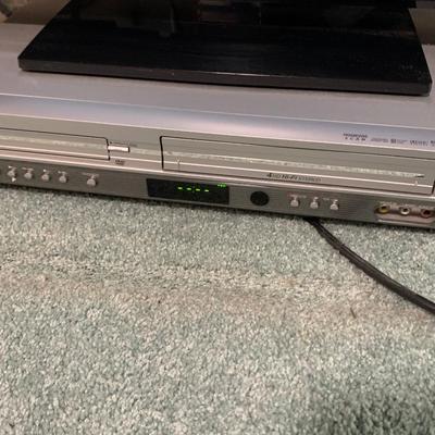 Insignia 32” LED TV w/ Zenith DVD Player