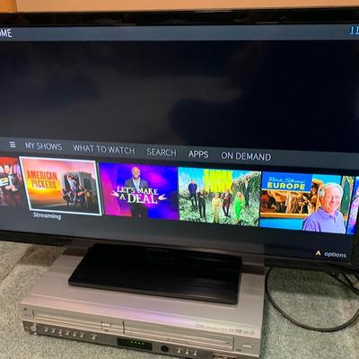 Insignia 32” LED TV w/ Zenith DVD Player