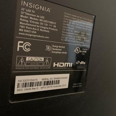 Insignia 32” LED TV w/ Zenith DVD Player