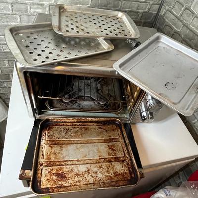Lot 227 Toaster Oven