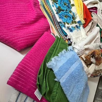 Lot 229 Towels