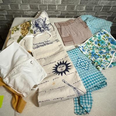 Lot 230 Aprons