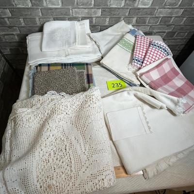Lot 235 Assorted Lace & Linens