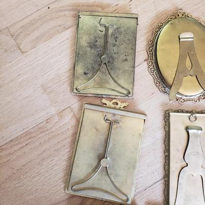 Ornate Metal Frames with Black & White Portrait Photographs (LR-KD)