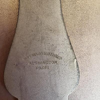 Ornate Metal Frames with Black & White Portrait Photographs (LR-KD)