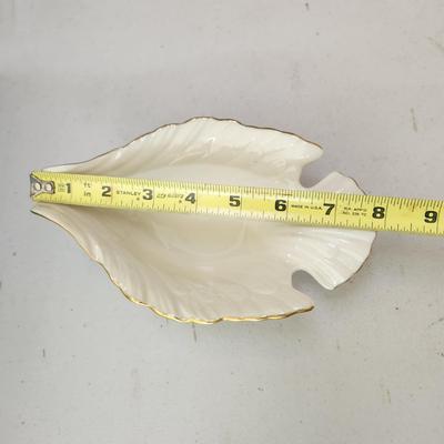 Lot of 9 Lenox Dove Dishes 8"