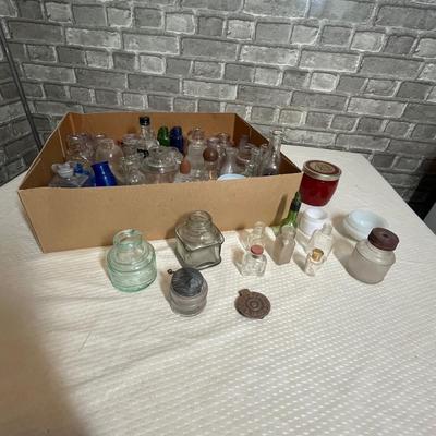 Lot 241 Flat of small bottles