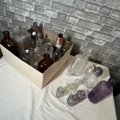 Lot 247 Flat of bottles