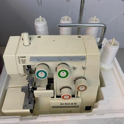 Singer Thread Overlock Sewing Machine