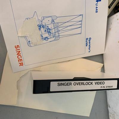 Singer Thread Overlock Sewing Machine