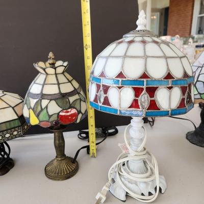 Lot of 4 Stained Glass Table Lamps