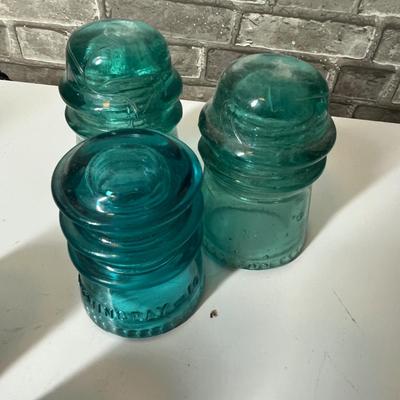 Lot 256 Insulators