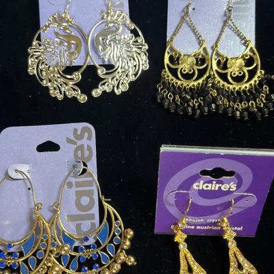6 pair pierced earrings