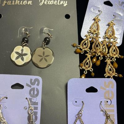 6 pair pierced earrings
