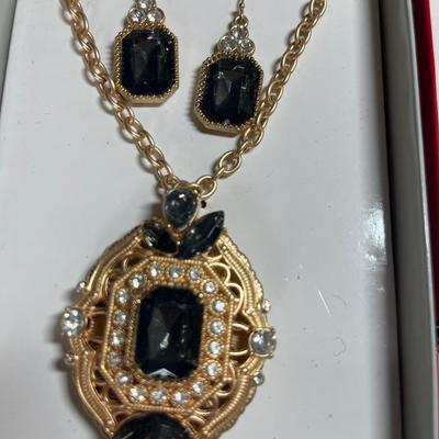 Jaclyn Smith jewelry