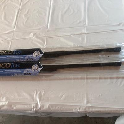 Wiper blades