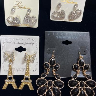 6 pair pierced earrings