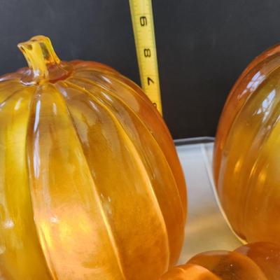 3 Pumpkin Accent lamps