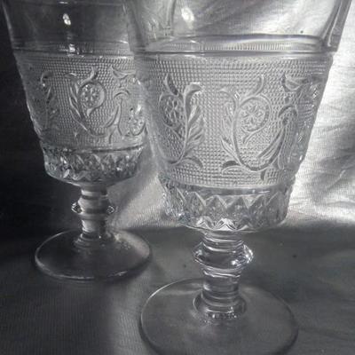 set of 2 stemware glasses