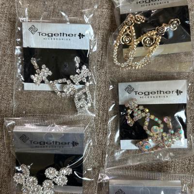 6 pair earrings
