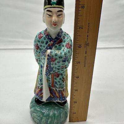 Chinese Porcelain Figures