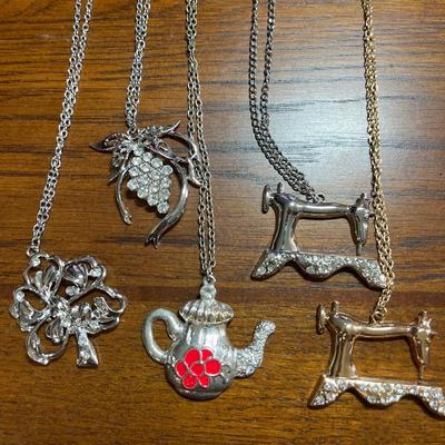 Necklaces (5)