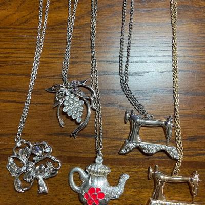Necklaces (5)