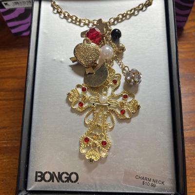 Bongo necklace sets