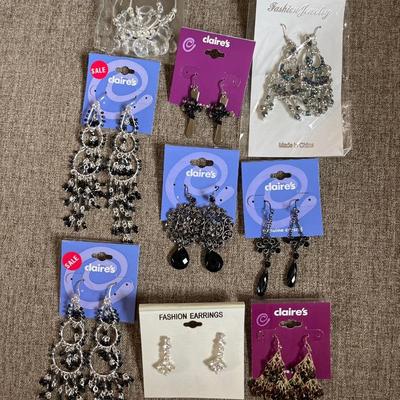 10 prs pierced earrings