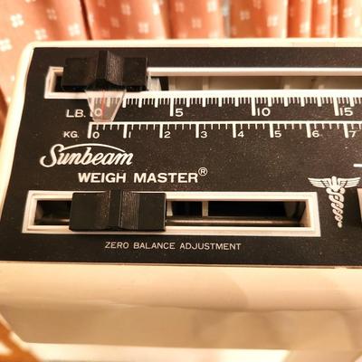 Lot #222 Sunbeam Weight Master Home Scale