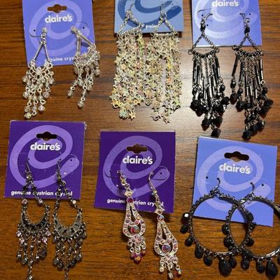 9 prs pierced earrings