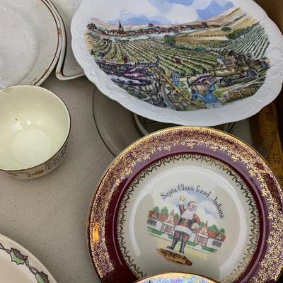 Vintage Glassware Lot Collector Plates Pink Depression +++