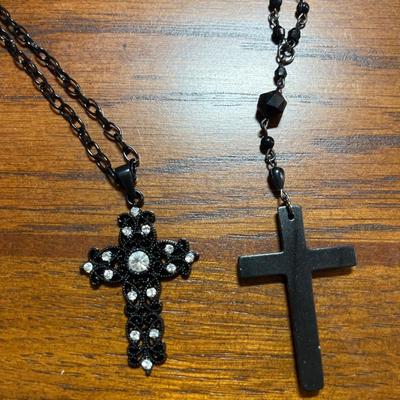 6 cross necklaces
