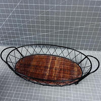 Temptations Divided Serving with Cradle, New never Used