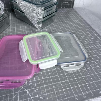 Lock N Lock: Glass Containers with Some Lids. 