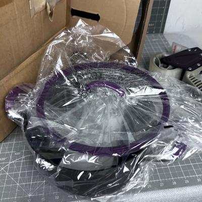 GORDAN RAMSEY Cook Pot with Lid, NEW in the BOX 
