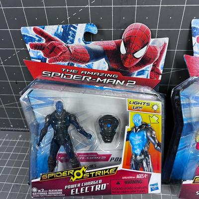 Spider Man Action Figures, New on the Card