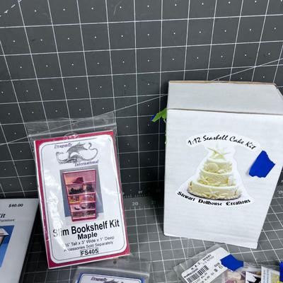 MINIATURE Doll House KITS 