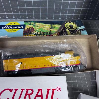 Train Cars and Parts